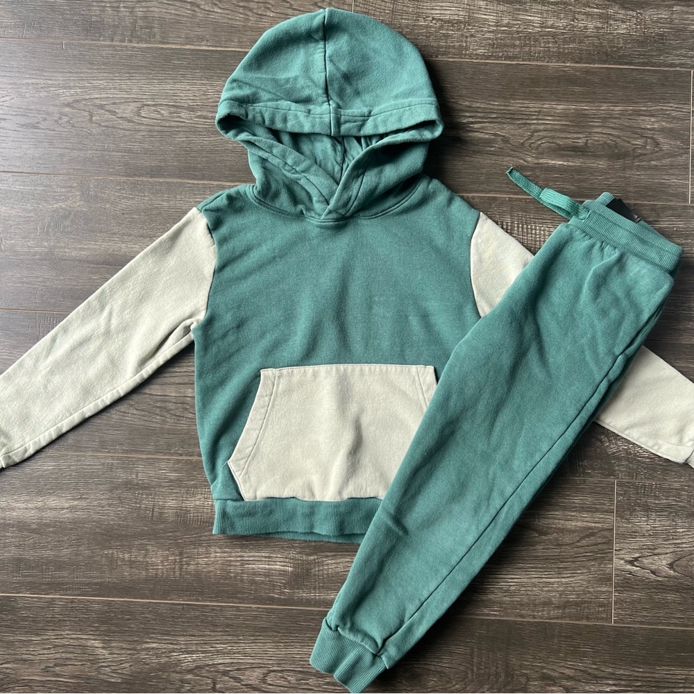 H&M Kids Teal and Cream Jogger Set
